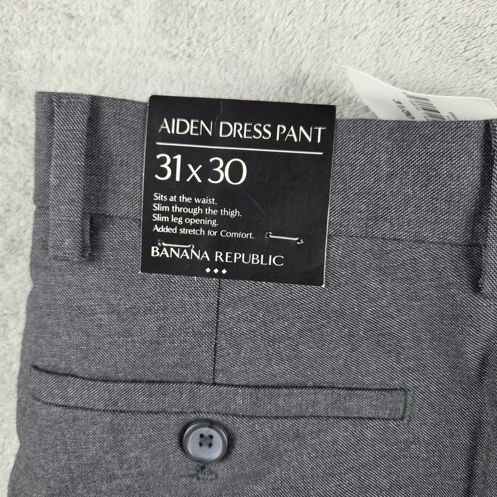 NWT Banana Republic Aiden Slim Charcoal Gray Dress Pants Mens 31x30 Stretch